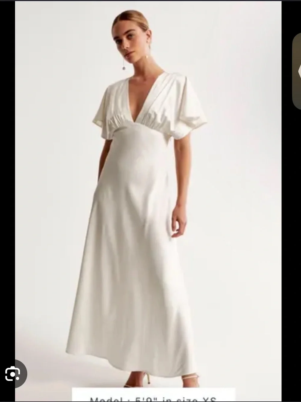 Abercrombie ivory flutter sleeve dress